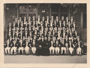  N° 832 classe de 6ème Gerson 1955-1956 Communion 