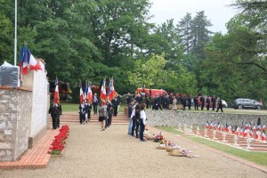  1-Arrivée des drapeaux 