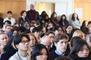  les bacheliers de la promotion Badinter 1.JPG 
