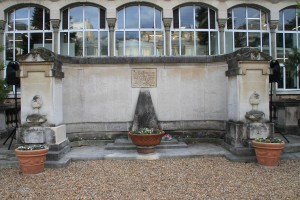  2- monument aux morts 