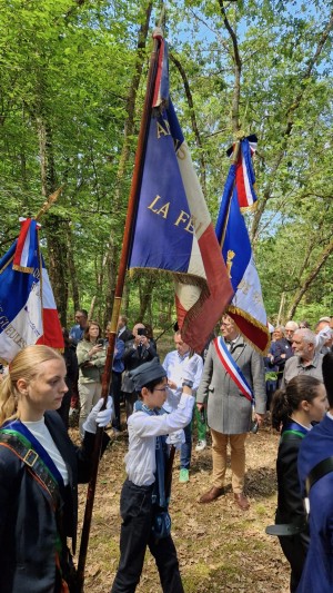  9- cérémonie à la clairière du Cerf-Bois 