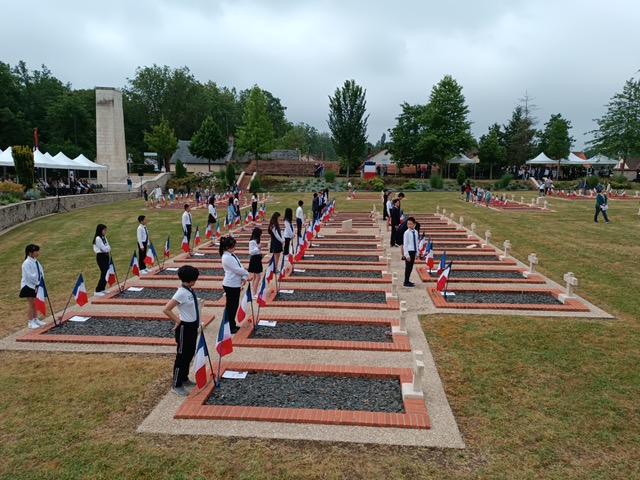 La Ferté Saint-Aubin commémoration du 10 juin 1944